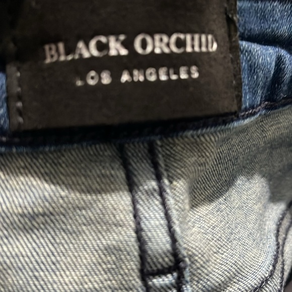 Black orchard, the pencil skirt, denim factory, distressed size 29 cool & comfy - Picture 8 of 9